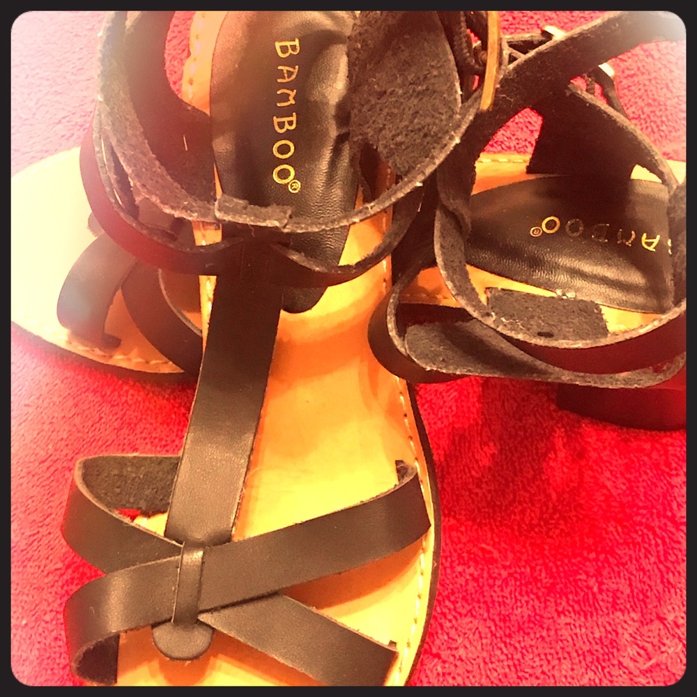 Women sandals